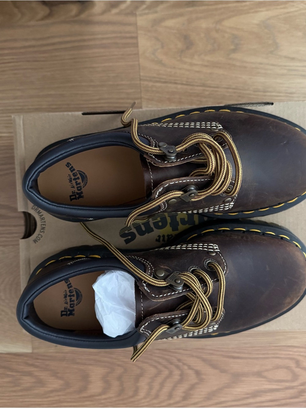 Dr. Martens 8053 ARC CRAZY HORSE LEATHER
PLATFORM CASUAL SHOES - Picture 2 of 5
